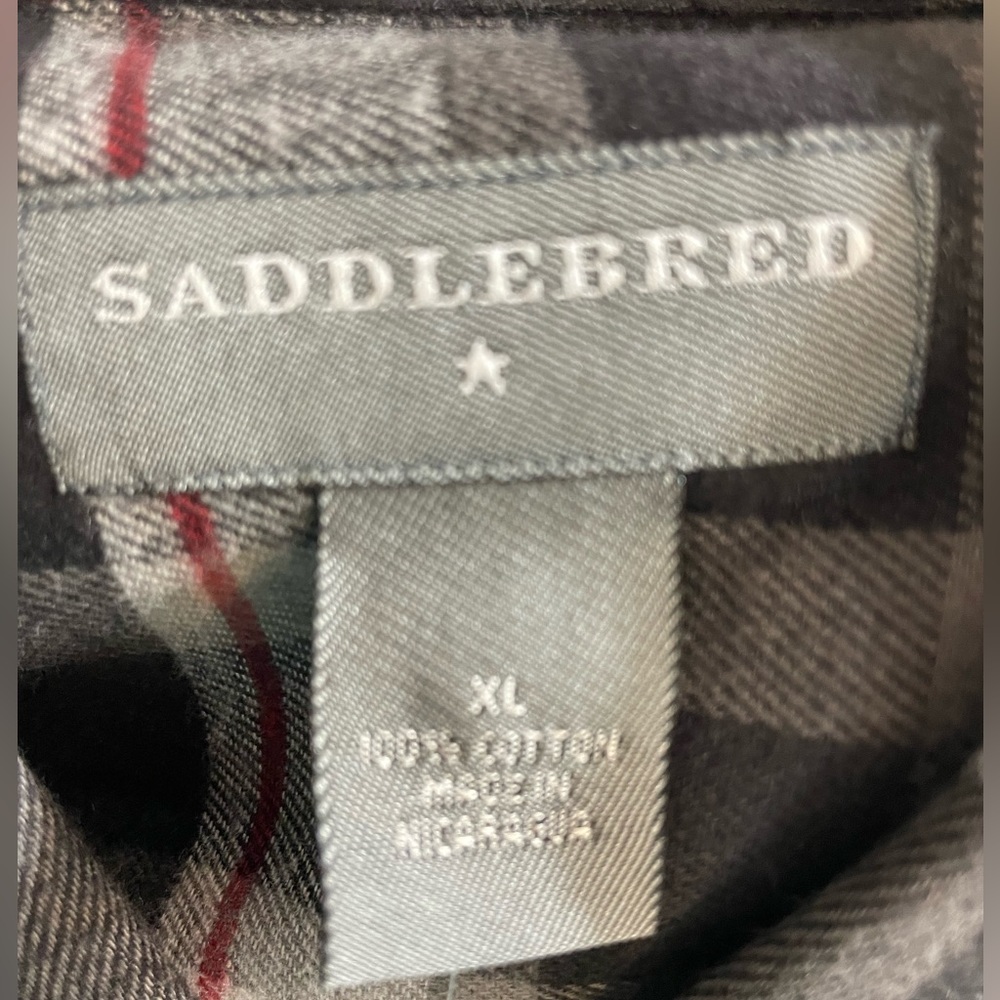 Black plaid button down Saddlebred XL flannel shirt. - Picture 3 of 4
